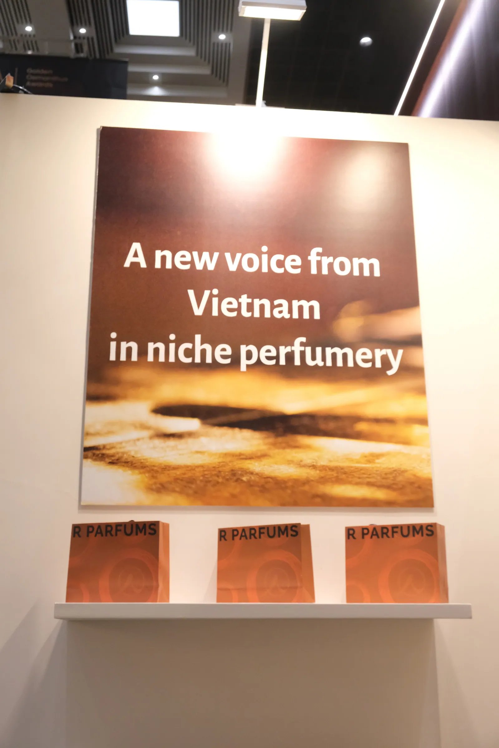 Ang karatula sa Stand H11: A new voice from Vietnam in niche perfumery